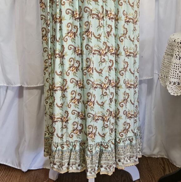 NWT Fun And Flirty Crochet Halter Style Maxi Dress - Picture 2 of 14